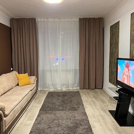Center Of Chisinau 2 Rooms Екстериор снимка